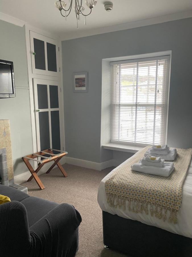Arosfa Harbourside Guesthouse Aberaeron Dış mekan fotoğraf