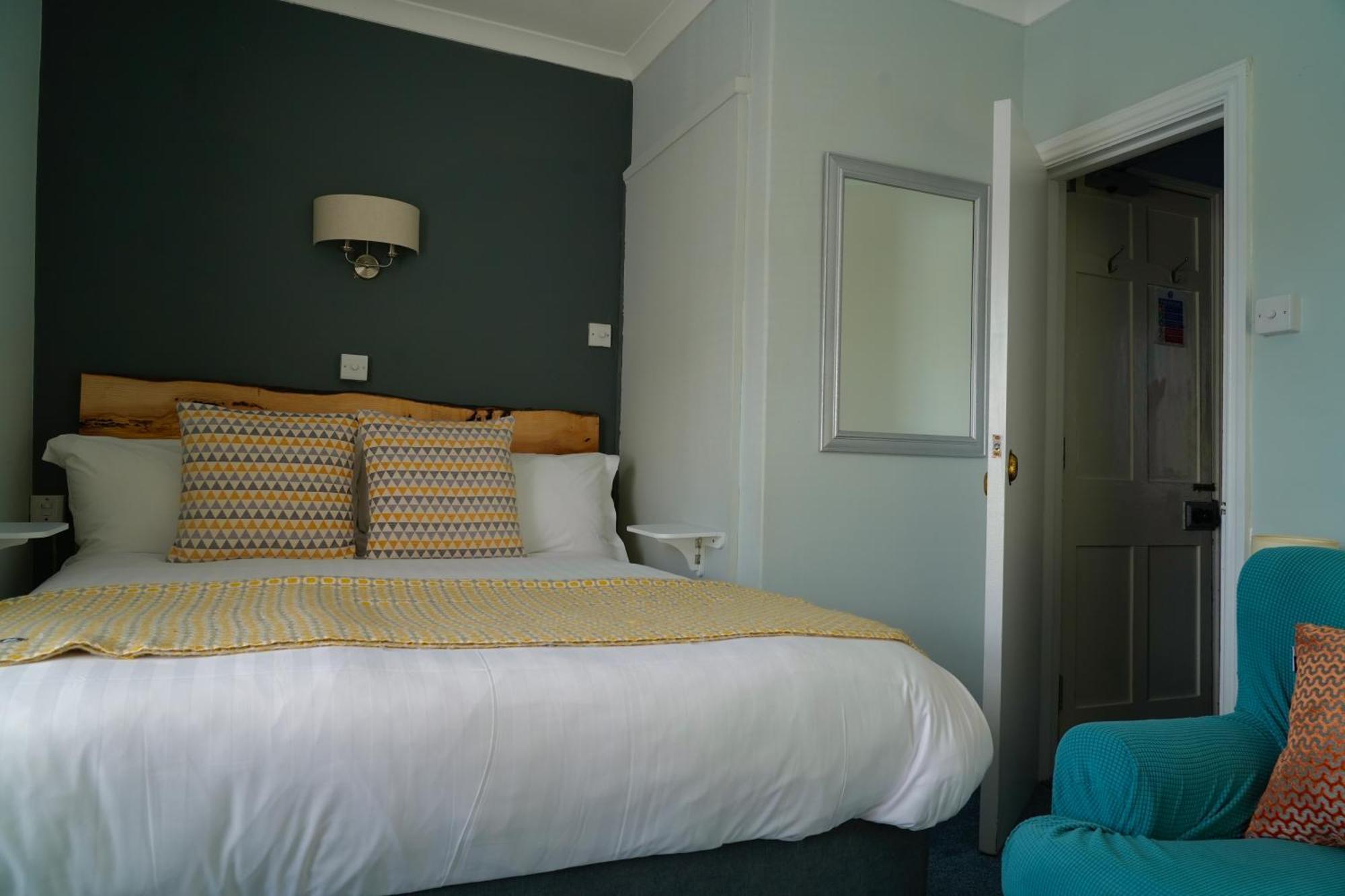 Arosfa Harbourside Guesthouse Aberaeron Dış mekan fotoğraf